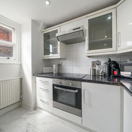Luxurious 1-Bedroom Penthouse On Oxford Street 11G Londres Extérieur photo