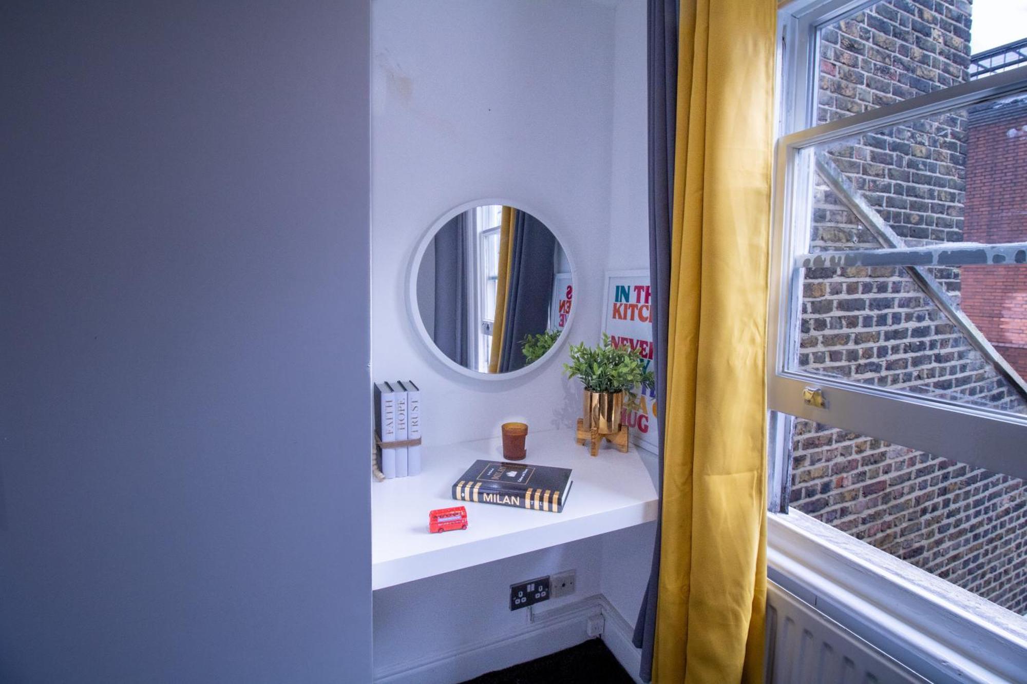 Luxurious 1-Bedroom Penthouse On Oxford Street 11G Londres Extérieur photo
