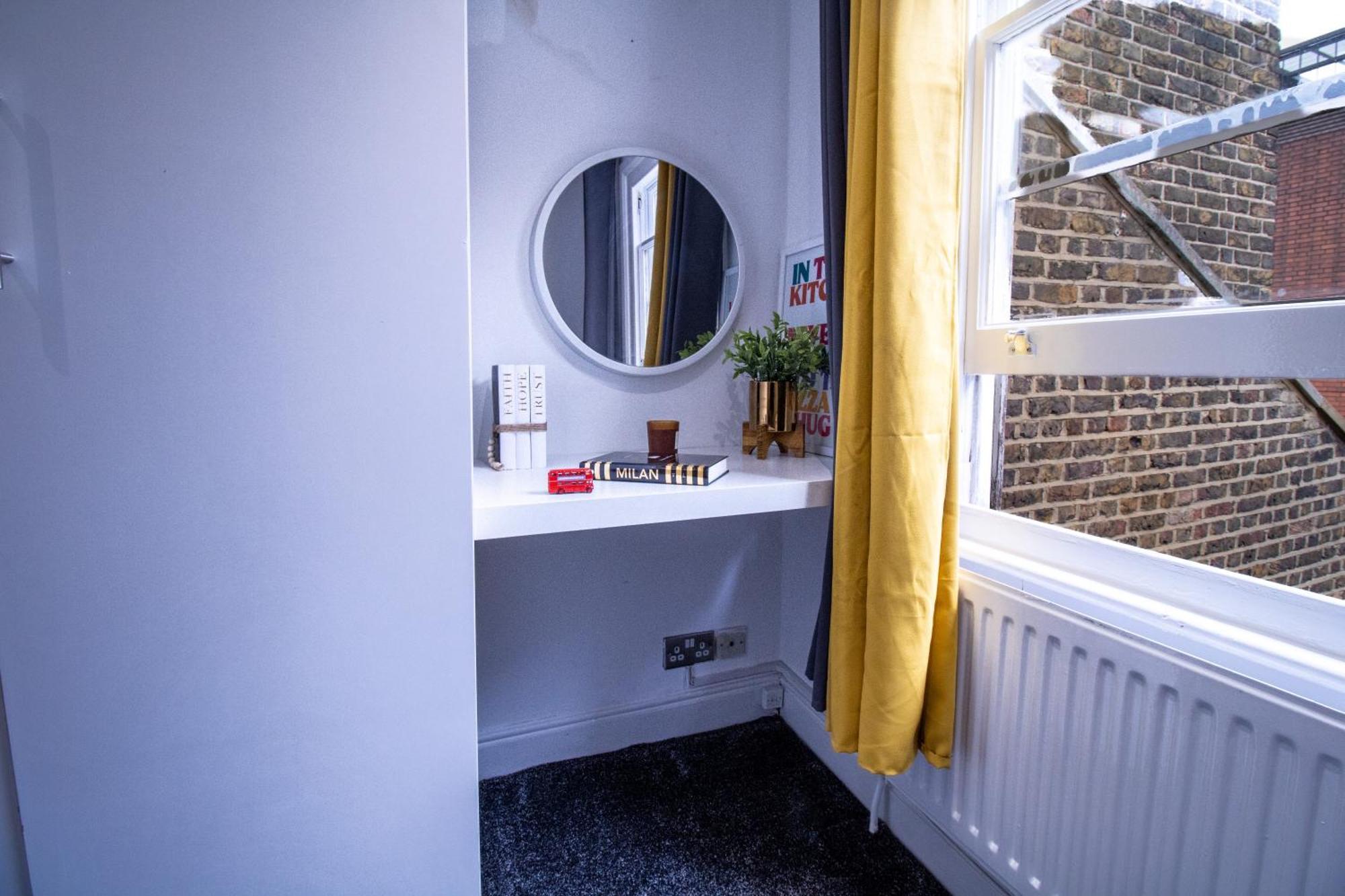Luxurious 1-Bedroom Penthouse On Oxford Street 11G Londres Extérieur photo