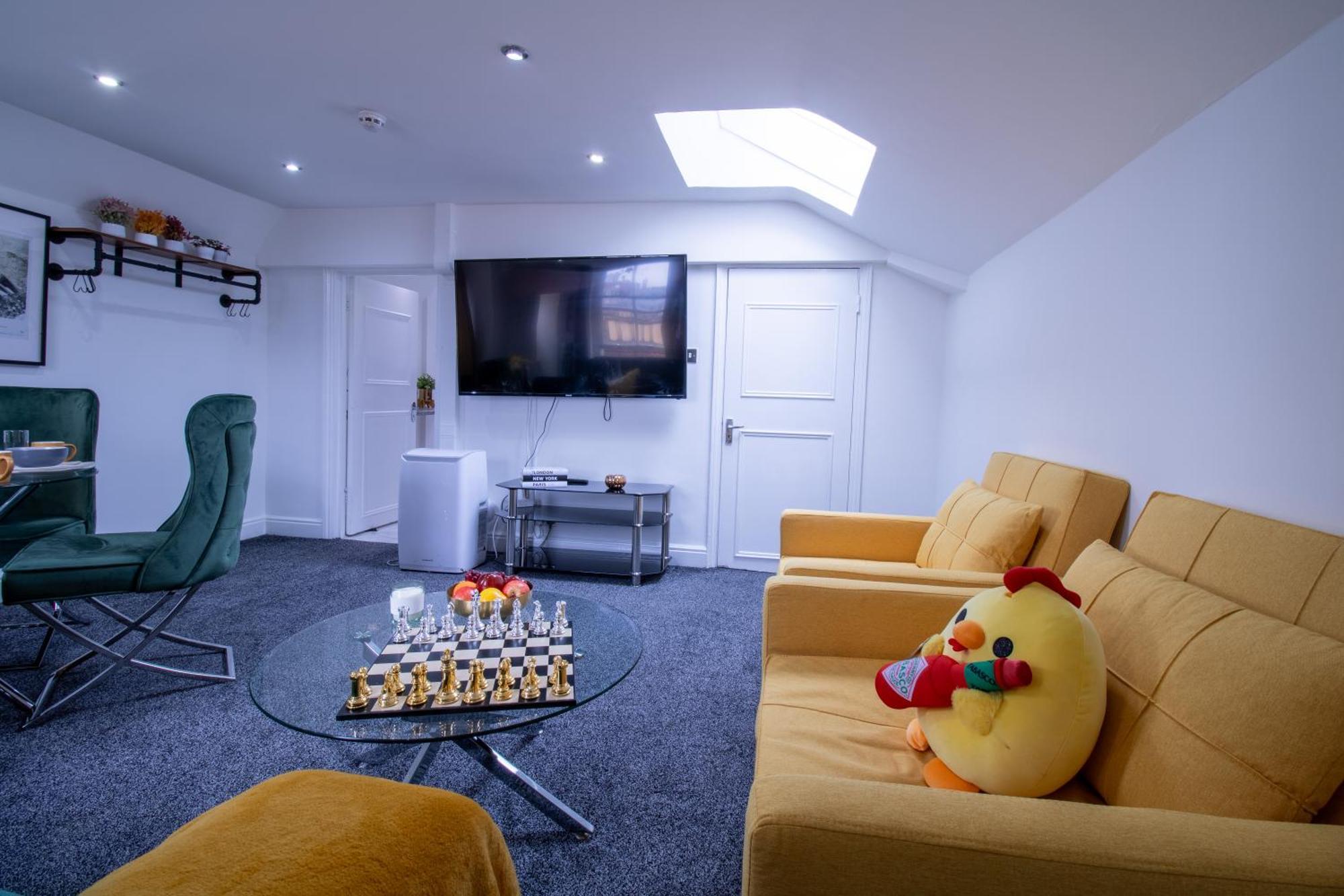 Luxurious 1-Bedroom Penthouse On Oxford Street 11G Londres Extérieur photo